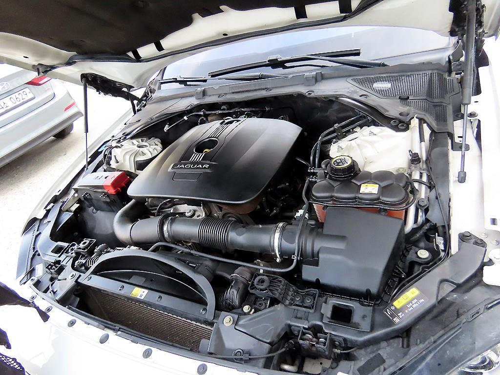 Jaguar XF 2016 Blanco - Importación desde Corea - HF Imports Iquique - Foto 19