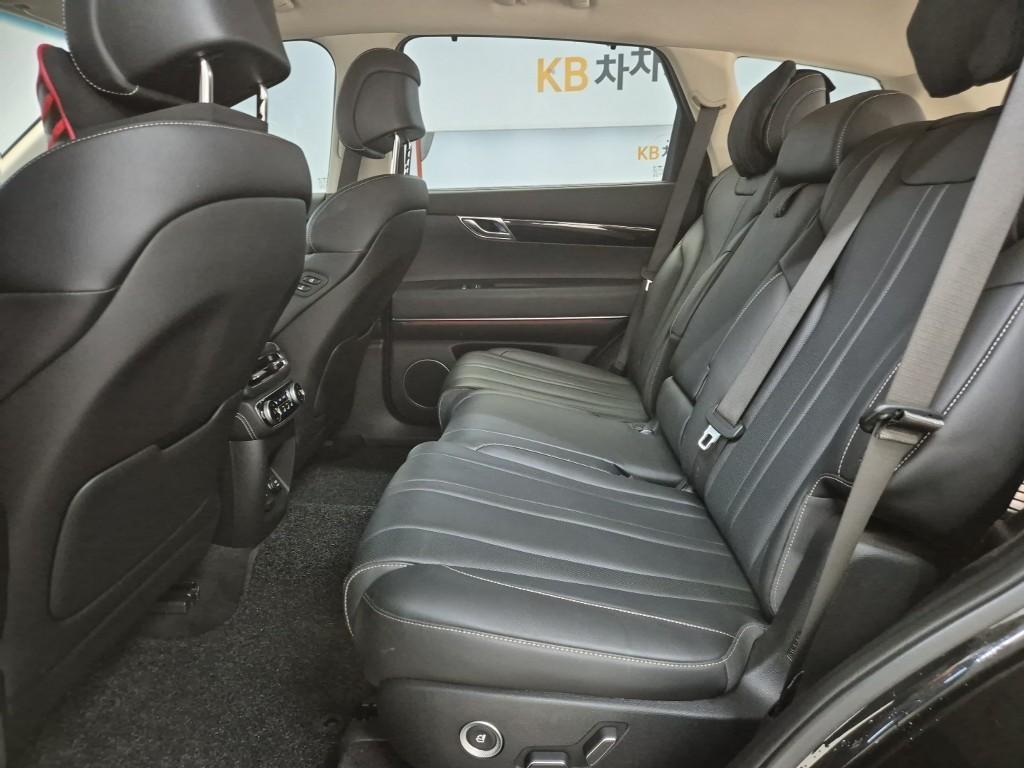 Genesis GV80 - Vista 12