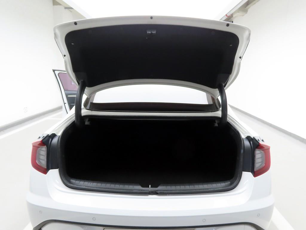 HYUNDAI Sonata - Vista 5