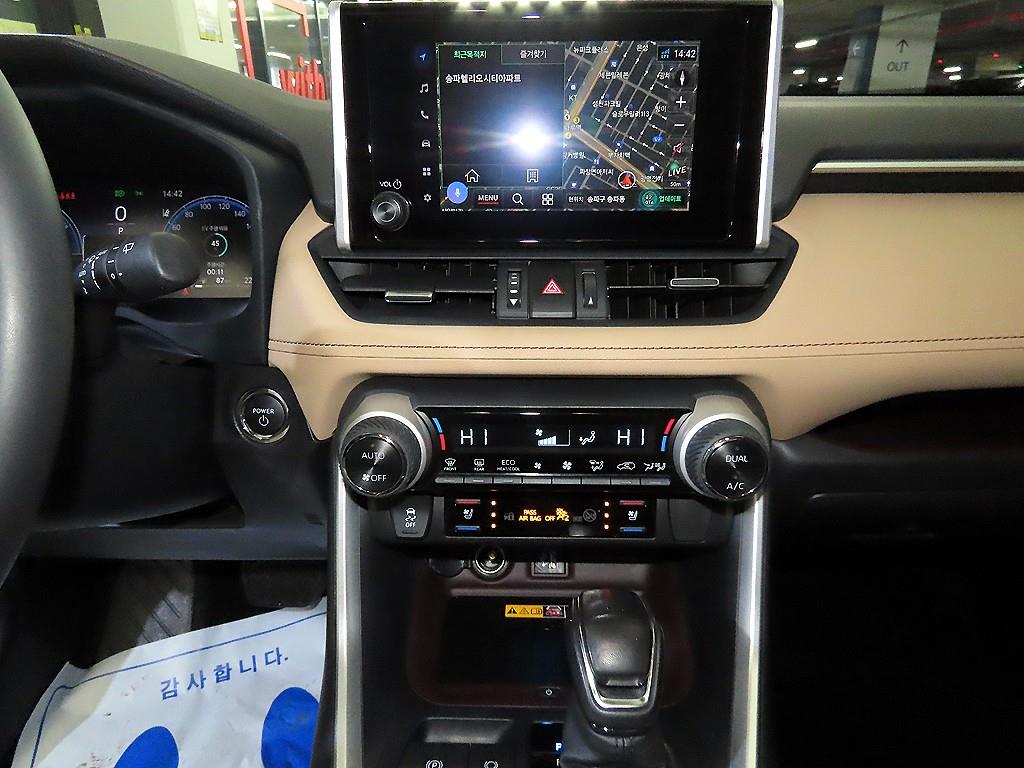 Toyota RAV4 - Vista 11