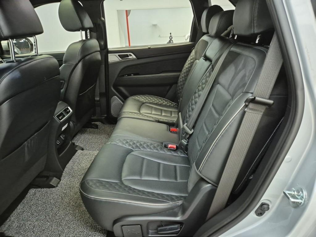 Ssangyong Rexton - Vista 12