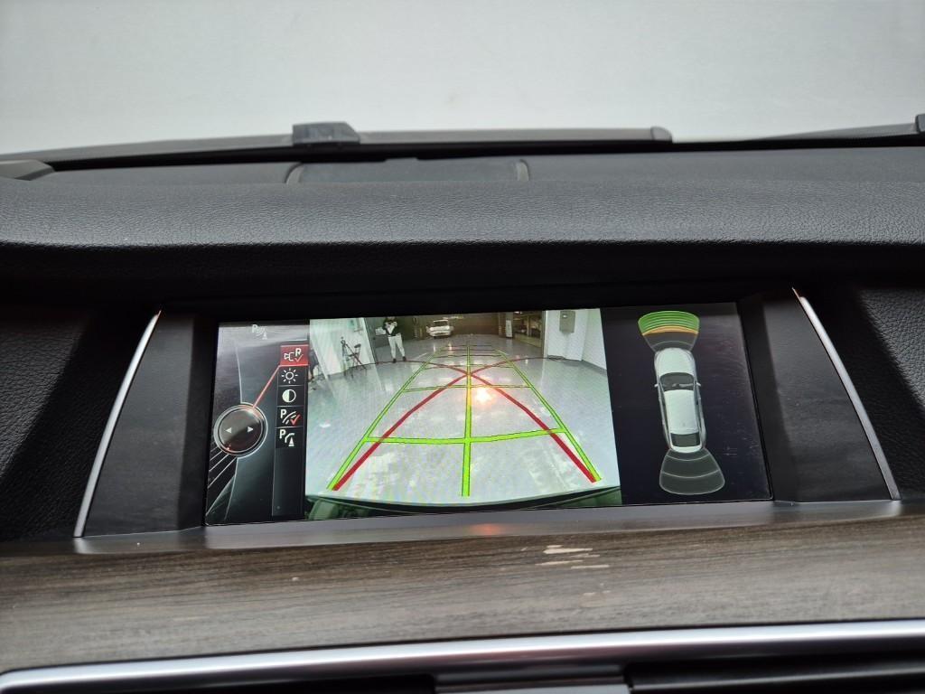 BMW Gran Turismo - Vista 12