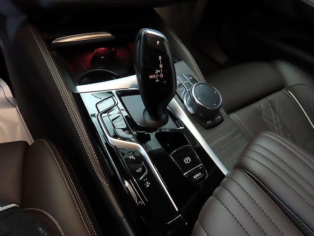 BMW Gran Turismo - Vista 12