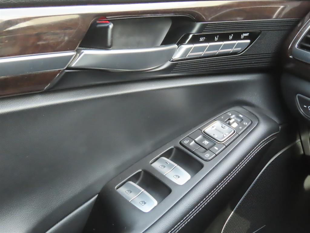 Genesis EQ900 2018 Negro - Importación desde Corea - HF Imports Iquique - Foto 12