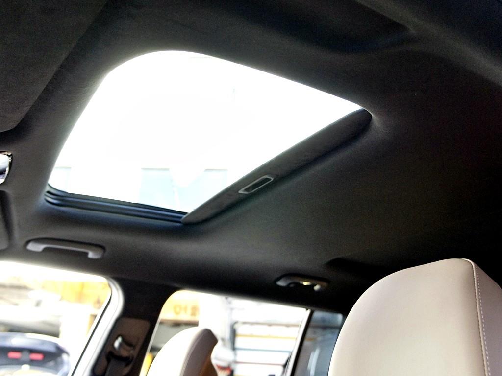 HYUNDAI Santa Fe 2024 Blanco - Importación desde Corea - HF Imports Iquique - Foto 12