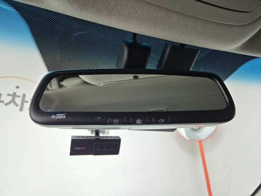 Ssangyong Tivoli 2021 Blanco - Importación desde Corea - HF Imports Iquique - Foto 14