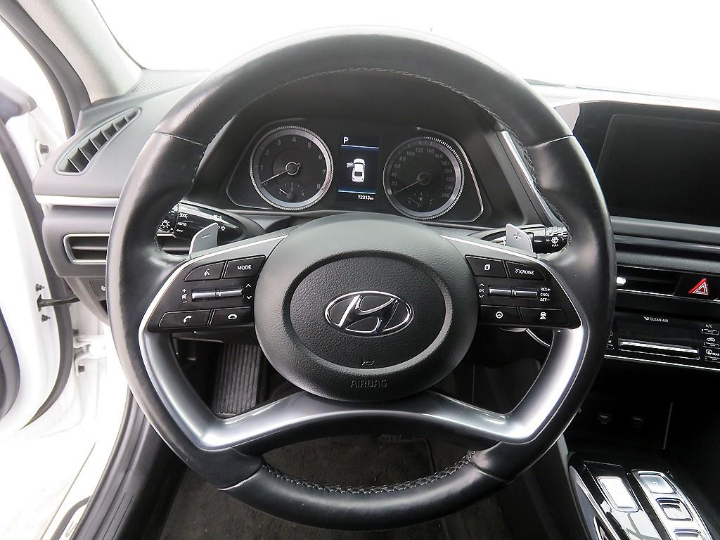 HYUNDAI Sonata - Vista 10