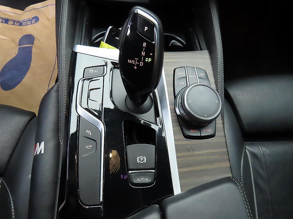 BMW 5 Series - Vista 10