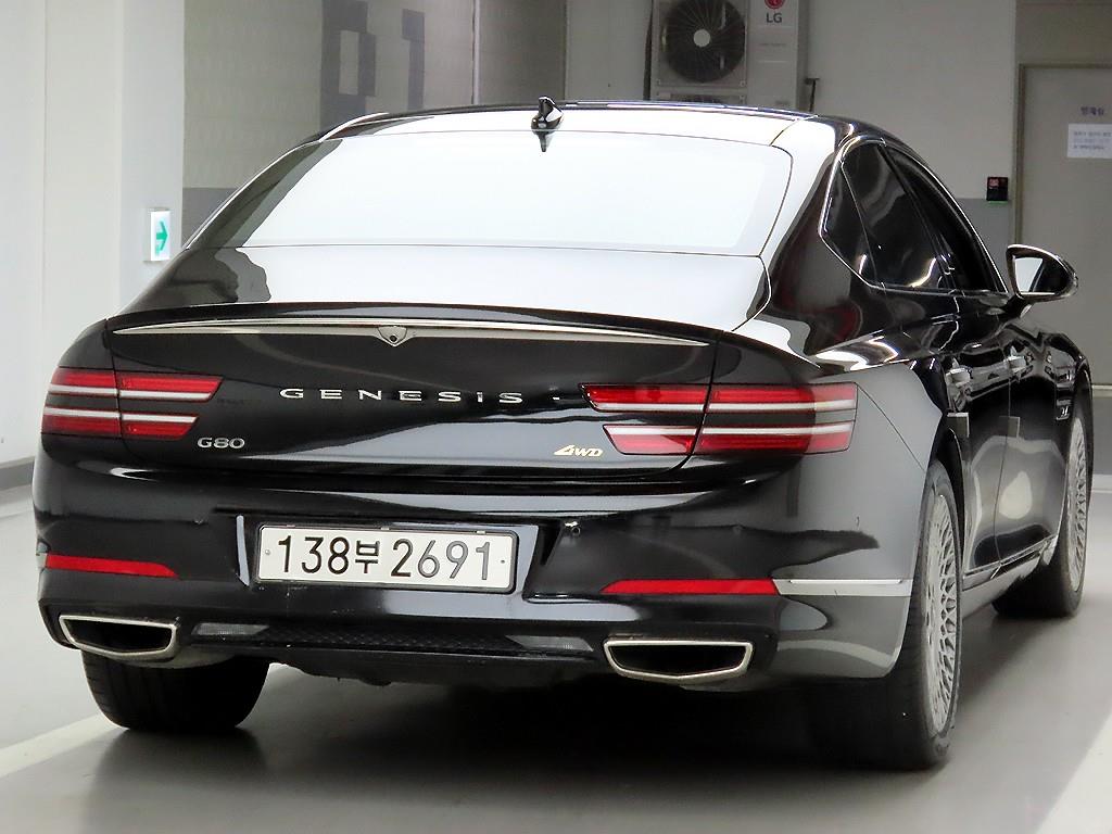 Genesis G80 - Vista 4