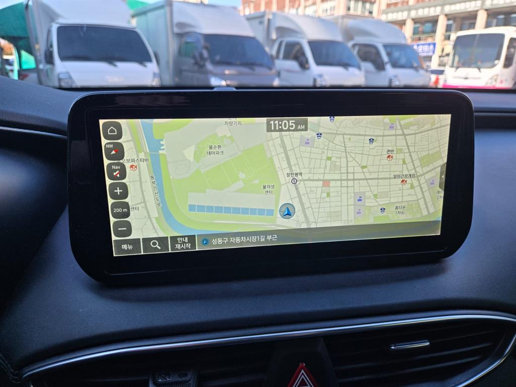 HYUNDAI Santa Fe - Vista 12