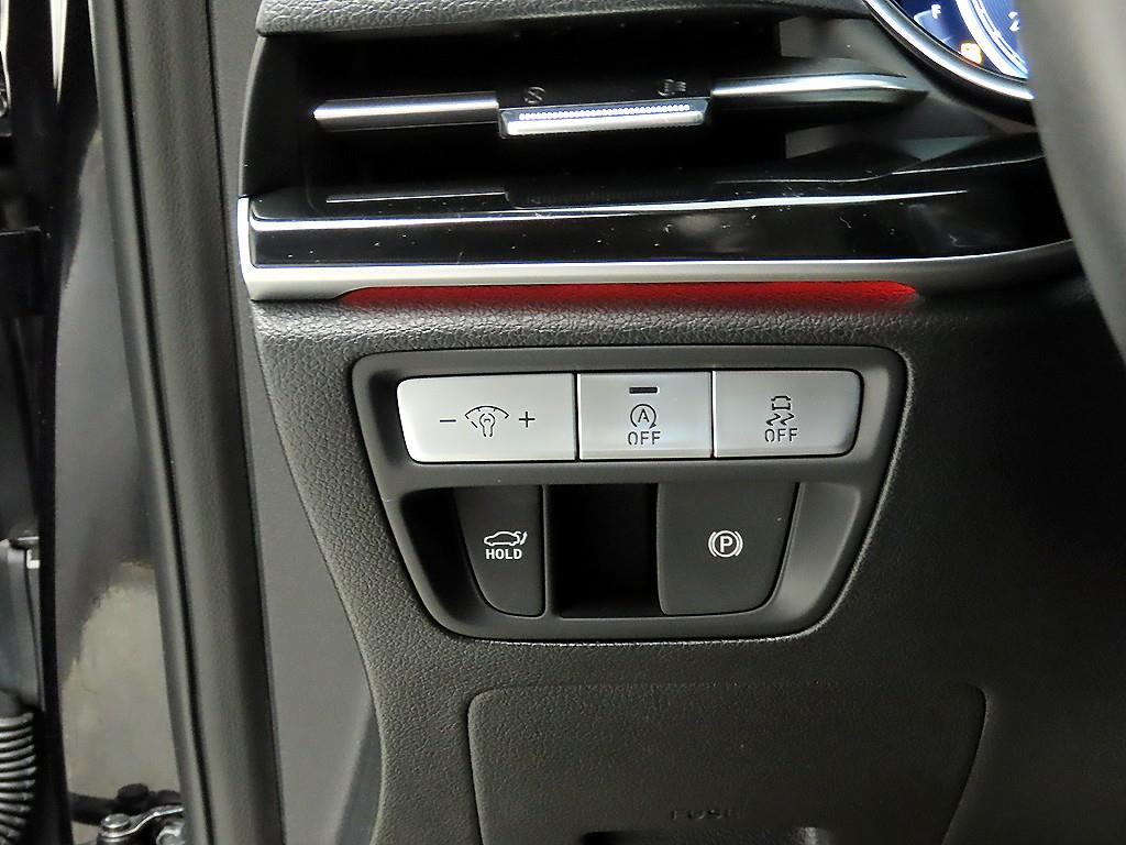 Genesis G80 - Vista 12