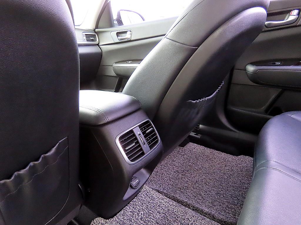 KIA K5 2016 Blanco - Importación desde Corea - HF Imports Iquique - Foto 17