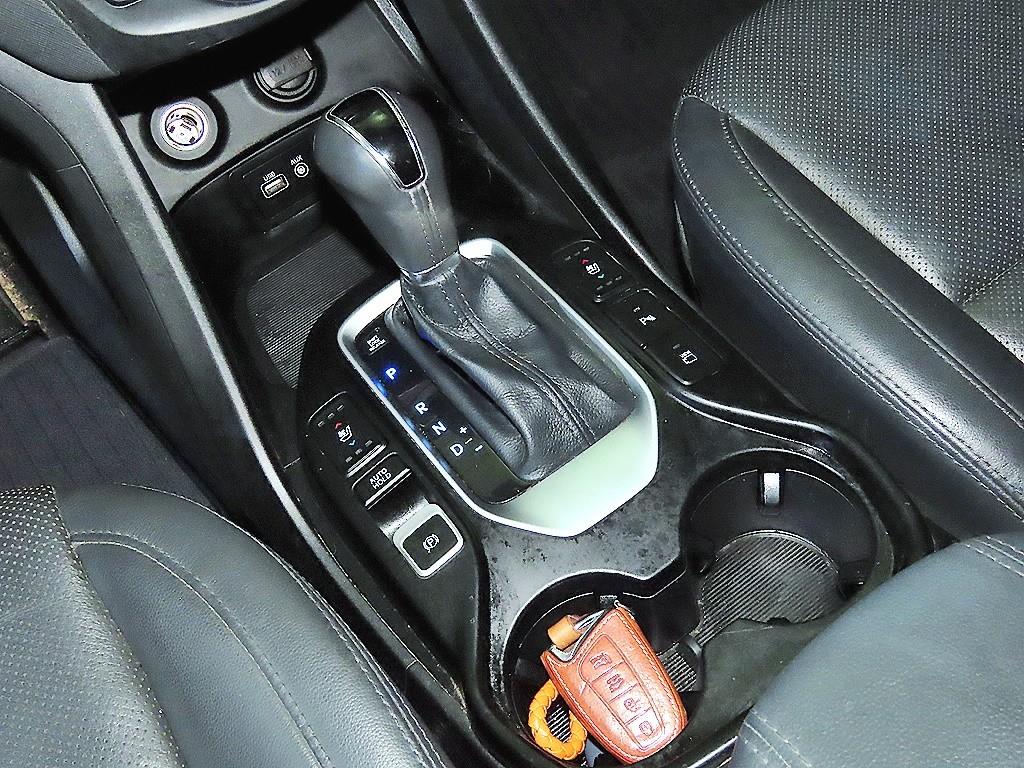 HYUNDAI Santa Fe - Vista 12