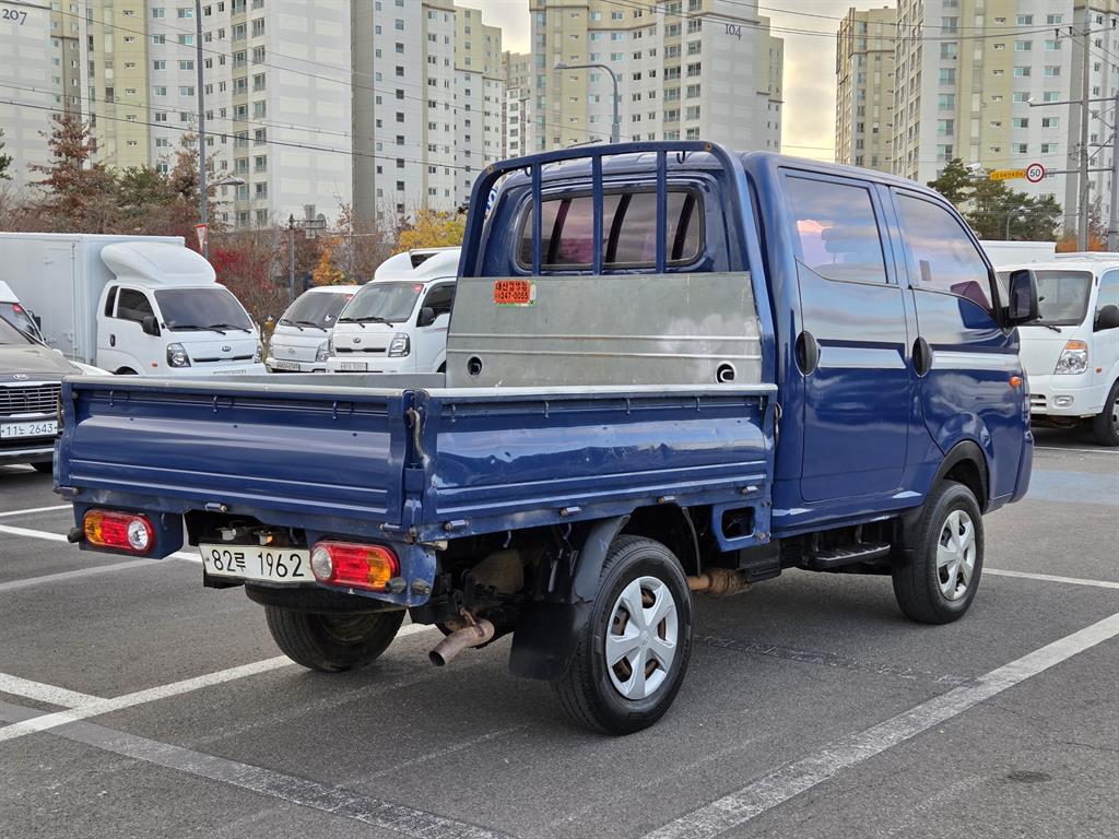 Small Truck Cargo (small) - Vista 4