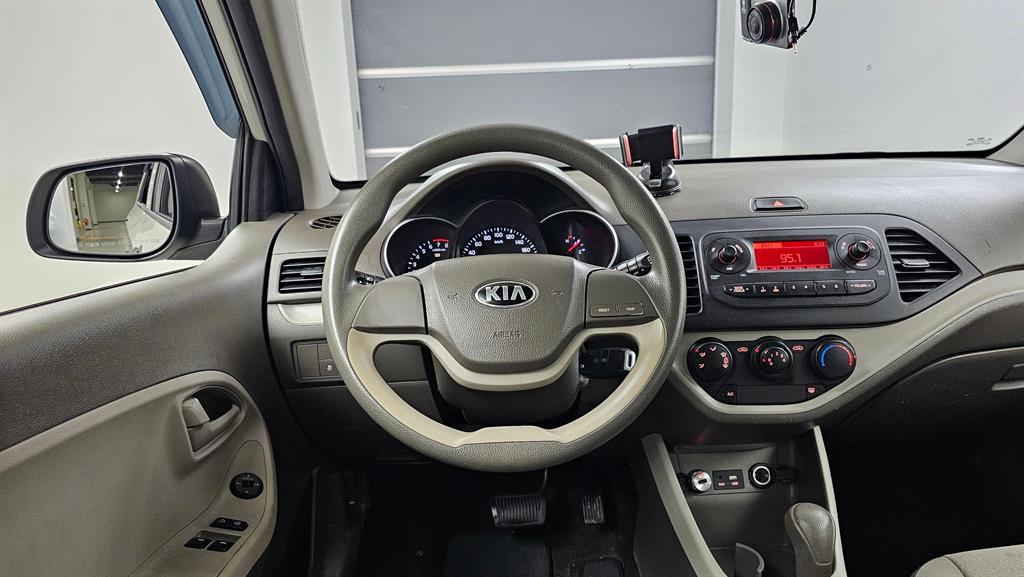 KIA Morning - Vista 8