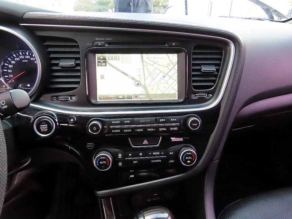 KIA K5 2015 Negro - Importación desde Corea - HF Imports Iquique - Foto 13