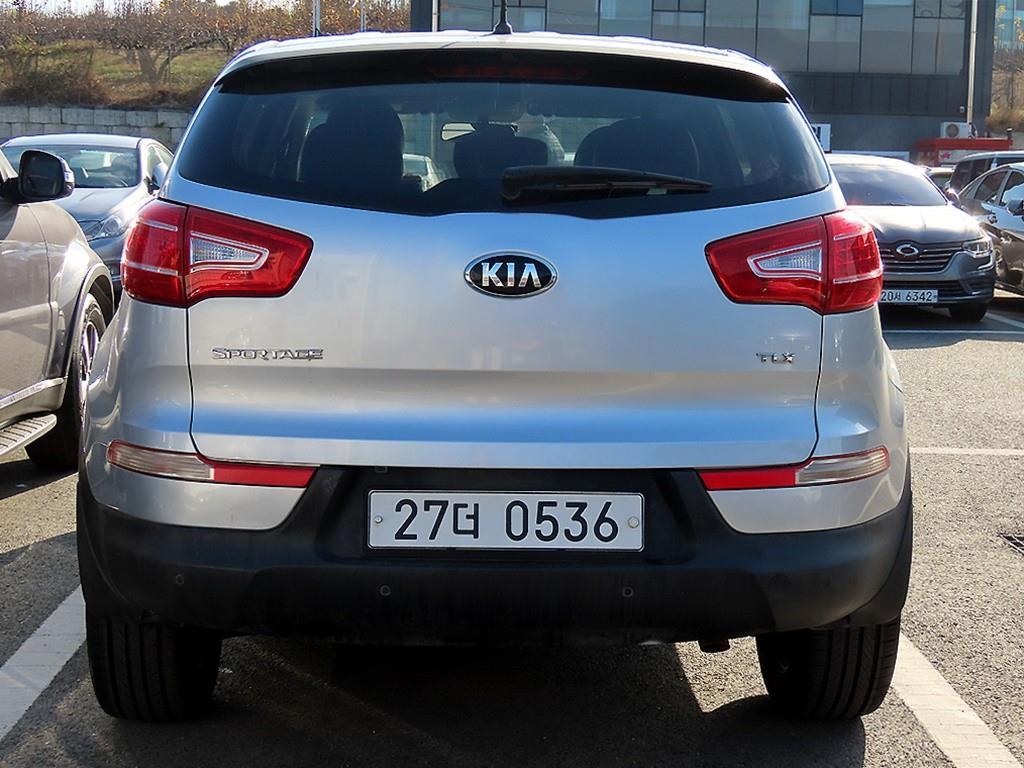 KIA Sportage - Vista 4
