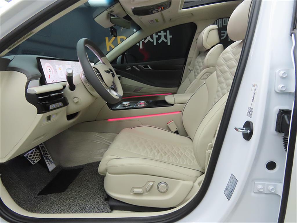 Genesis G80 - Vista 5