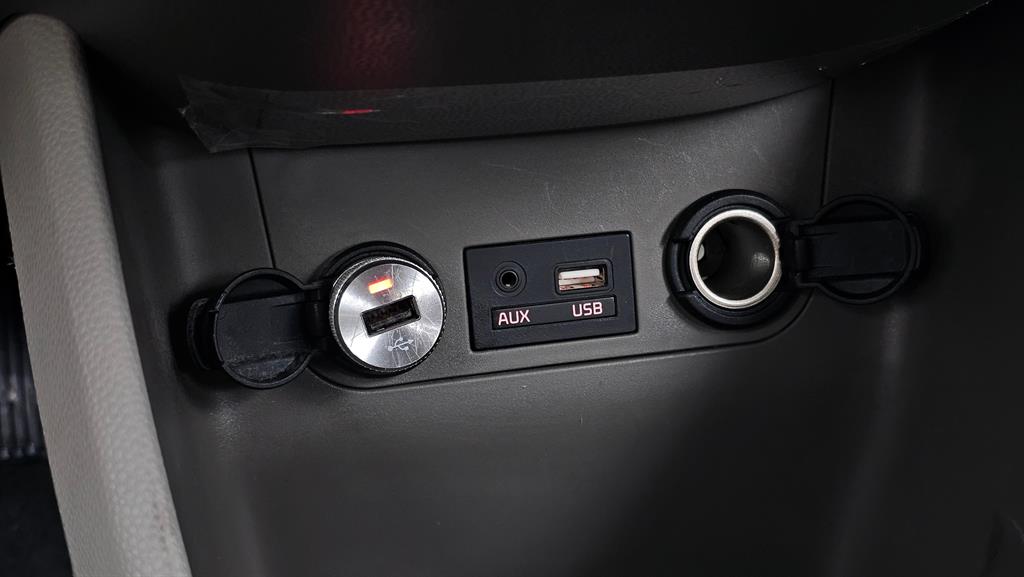 KIA Morning - Vista 11