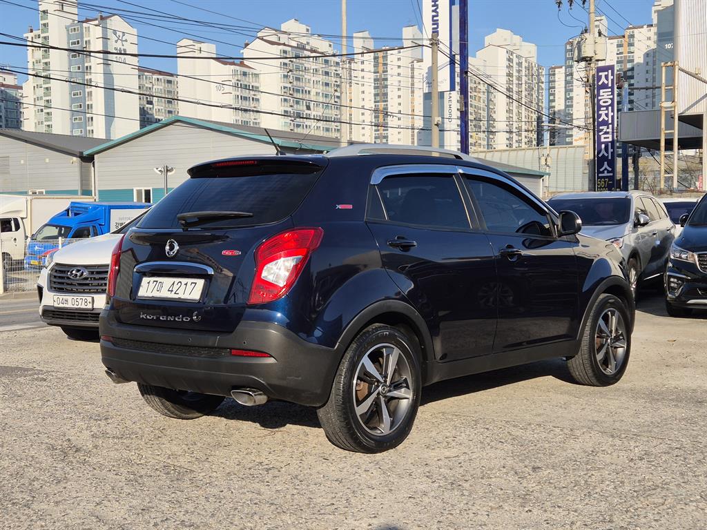 Ssangyong Korando - Vista 4