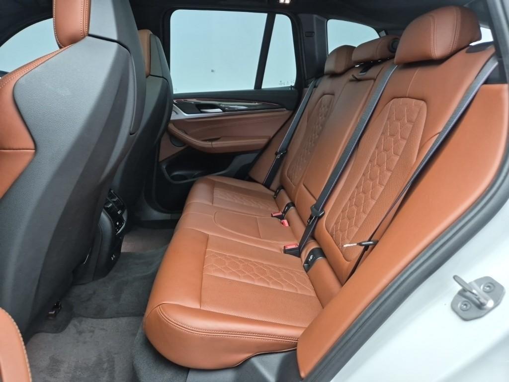 BMW X3M - Vista 12