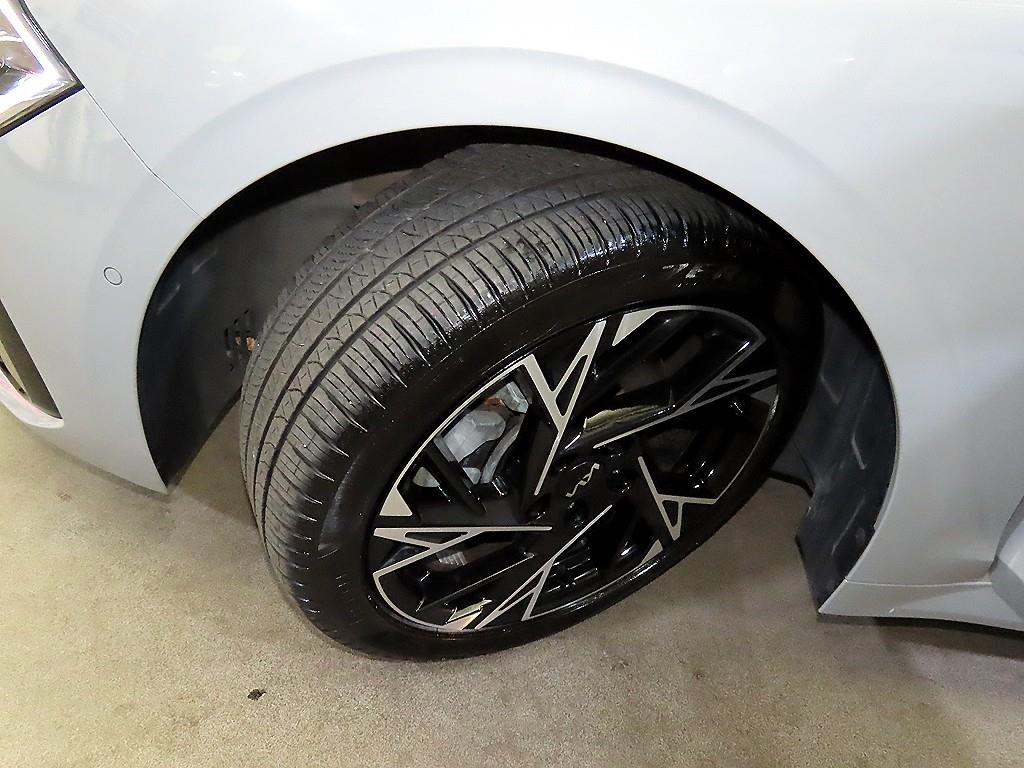 KIA K5 2024 Gris - Importación desde Corea - HF Imports Iquique - Foto 20