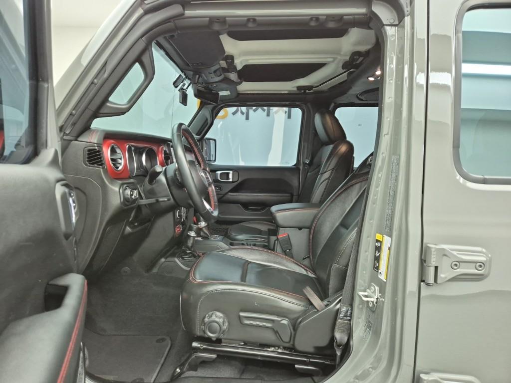 Jeep Wrangler - Vista 11