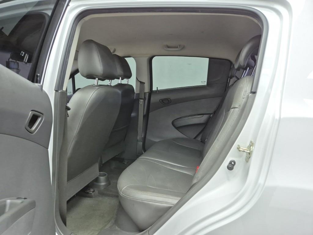 Chevrolet Spark - Vista 12