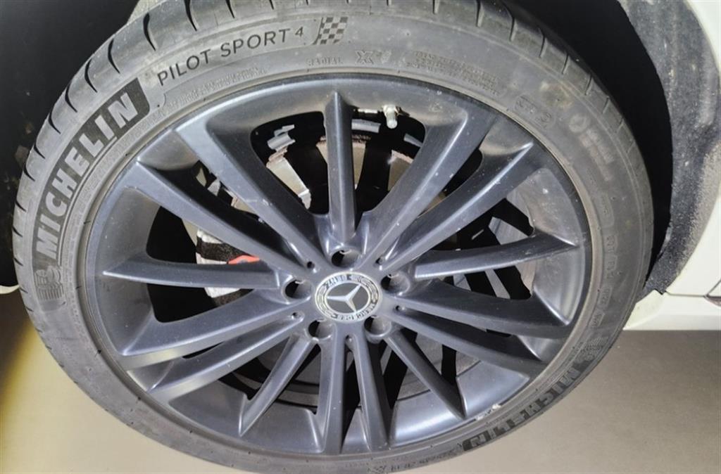 Mercedes Benz E class 2018 Blanco - Importación desde Corea - HF Imports Iquique - Foto 16