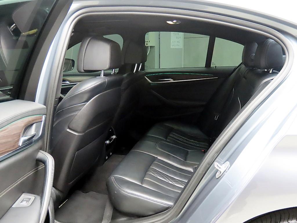 BMW 5 Series - Vista 6