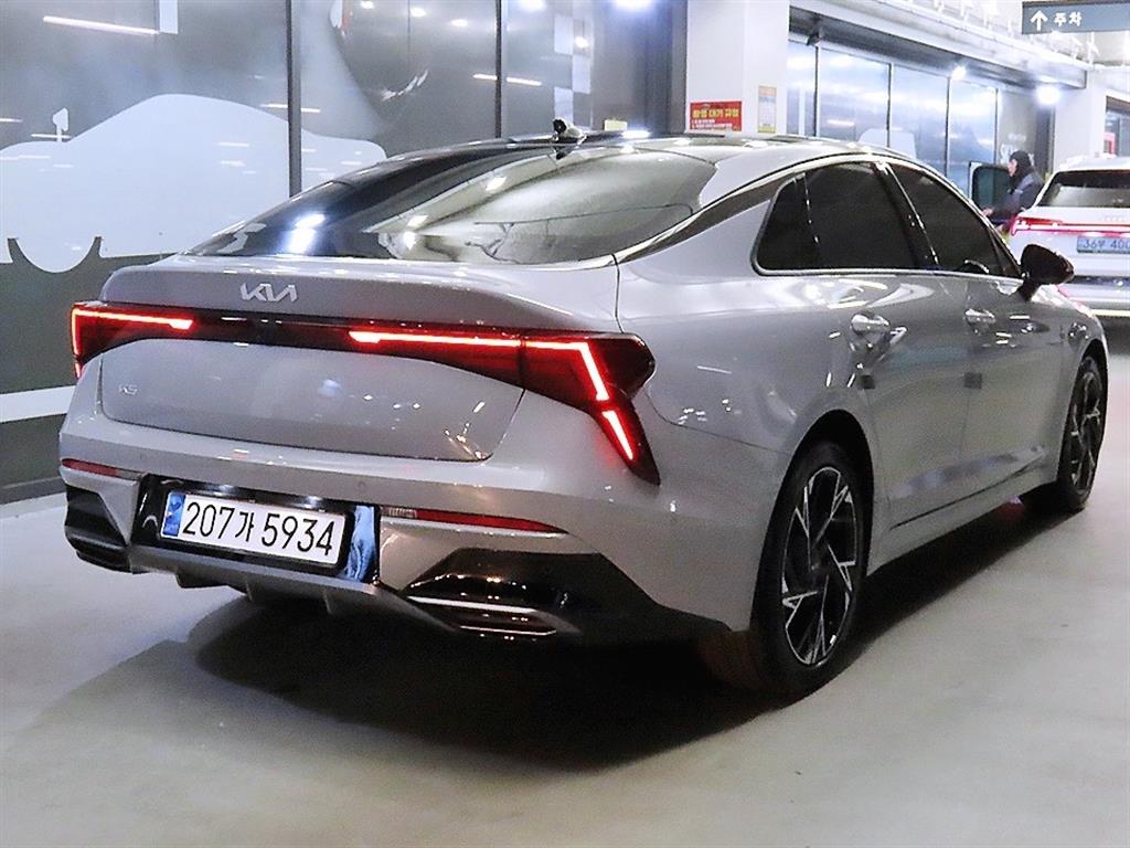 KIA K5 - Vista 4