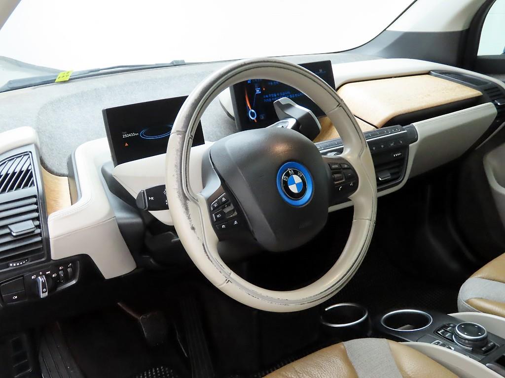 BMW i3 - Vista 7