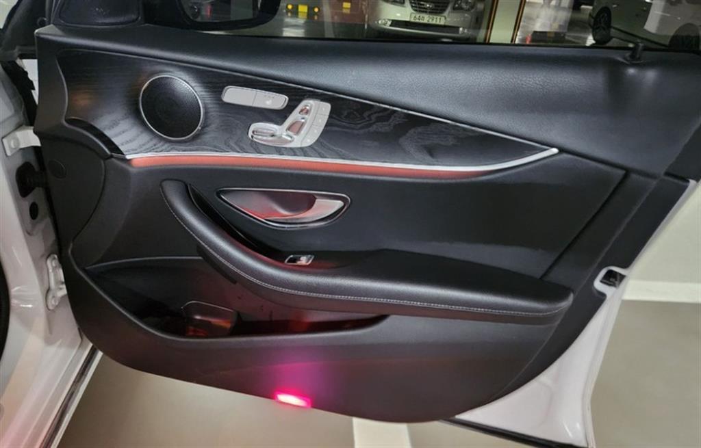 Mercedes Benz E class 2018 Blanco - Importación desde Corea - HF Imports Iquique - Foto 13