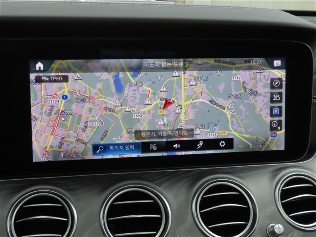 Mercedes Benz E class 2023 Blanco - Importación desde Corea - HF Imports Iquique - Foto 8