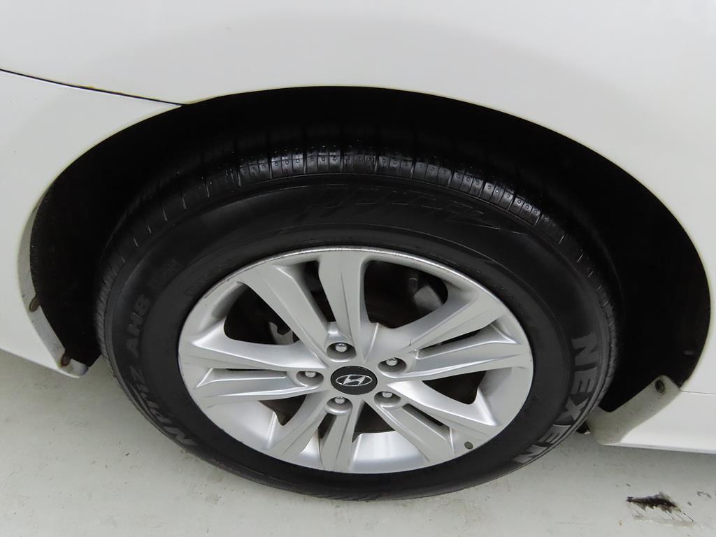 HYUNDAI Sonata 2011 Blanco - Importación desde Corea - HF Imports Iquique - Foto 20