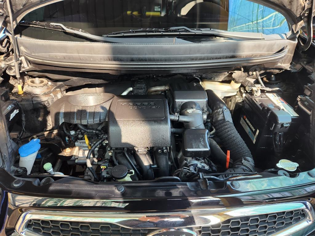 KIA Morning - Vista 11