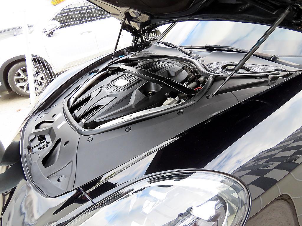 Porsche Panamera 2018 Negro - Importación desde Corea - HF Imports Iquique - Foto 19