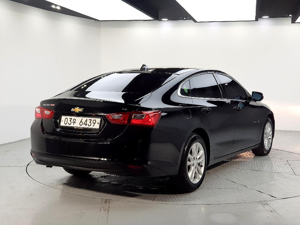 Chevrolet Malibu - Vista 4