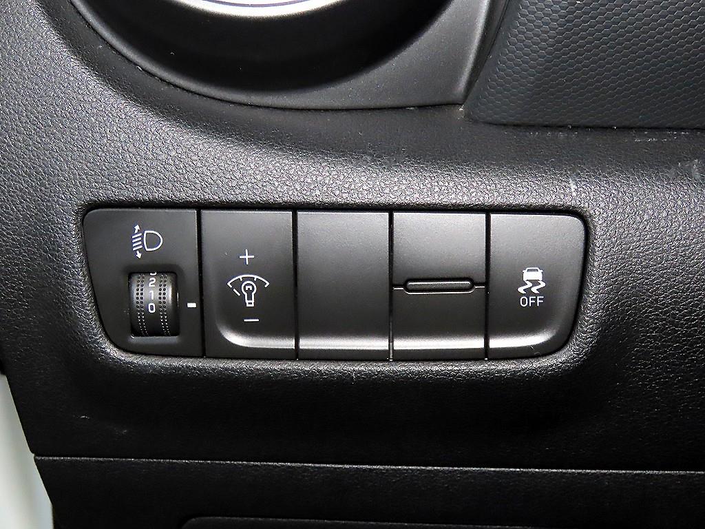 HYUNDAI Kona 2018 Blanco - Importación desde Corea - HF Imports Iquique - Foto 14