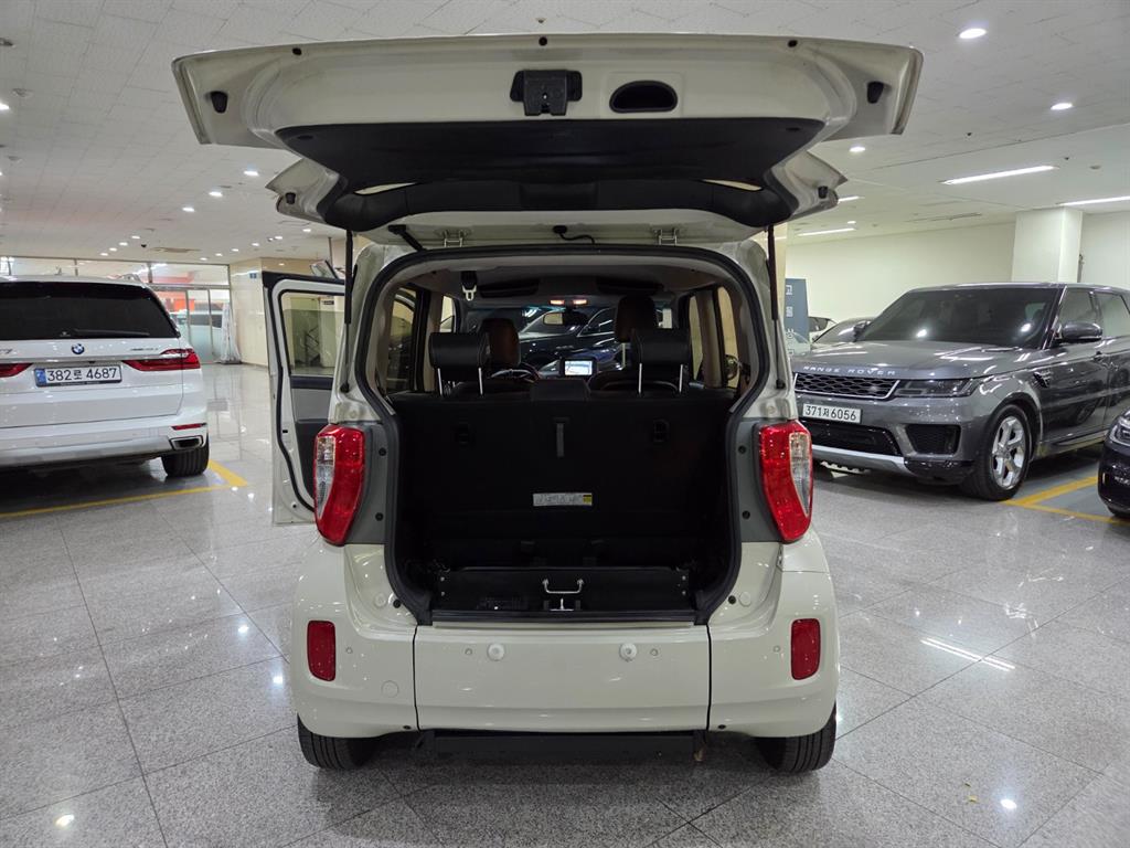 KIA Ray 2016 the color of pearl - Importación desde Corea - HF Imports Iquique - Foto 18