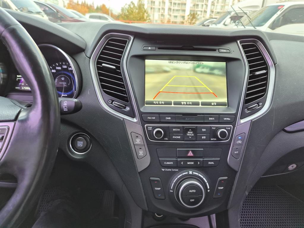 HYUNDAI Santa Fe - Vista 10