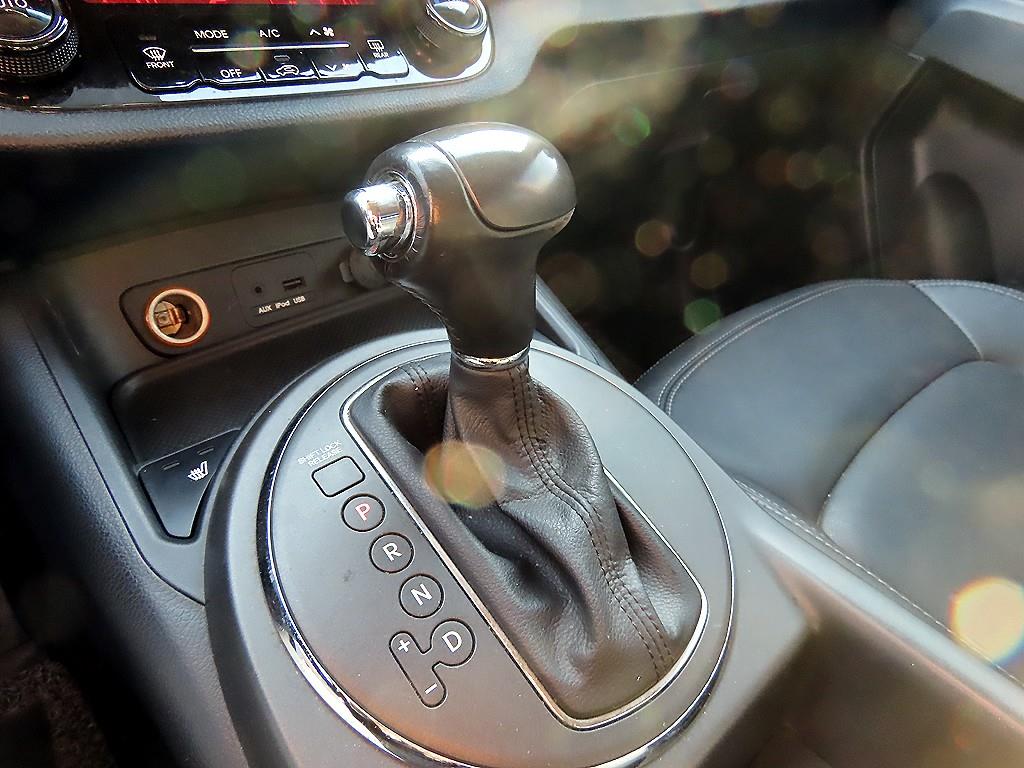 KIA Sportage - Vista 11