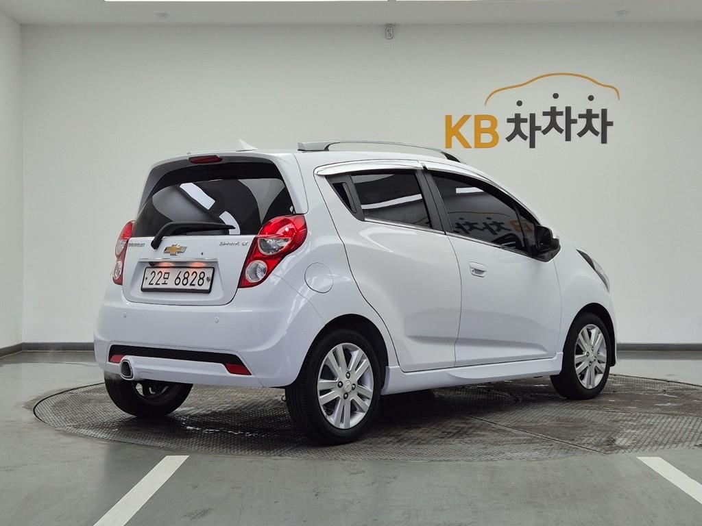 Chevrolet Spark - Vista 4