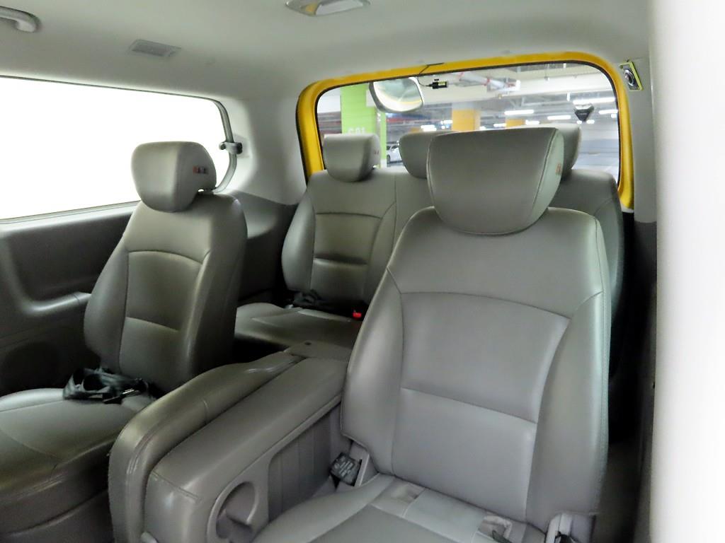 HYUNDAI Starex 2018 Amarillo - Importación desde Corea - HF Imports Iquique - Foto 15