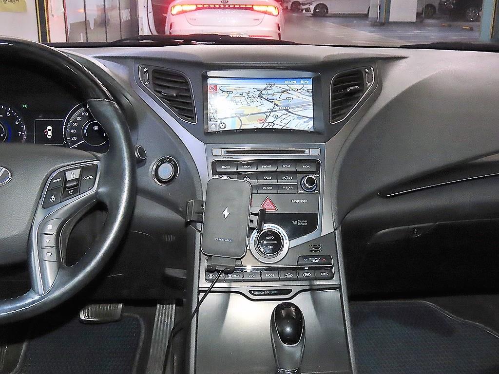 HYUNDAI Grandeur - Vista 11