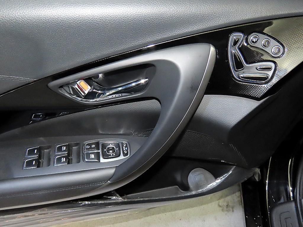 HYUNDAI Grandeur 2016 Negro - Importación desde Corea - HF Imports Iquique - Foto 14