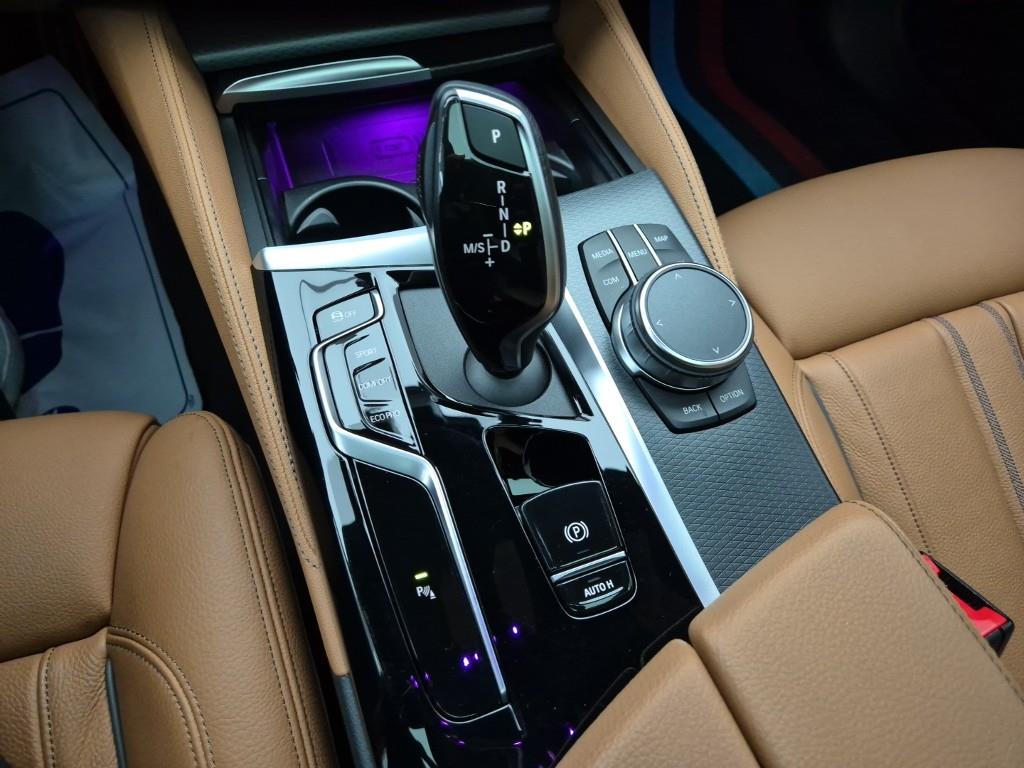 BMW 5 Series - Vista 8