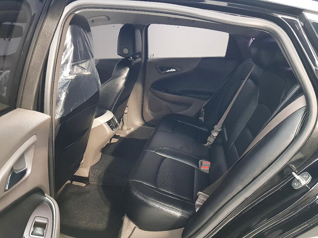 Chevrolet Malibu - Vista 9