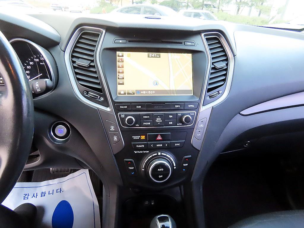 HYUNDAI Santa Fe 2018 Gris - Importación desde Corea - HF Imports Iquique - Foto 13