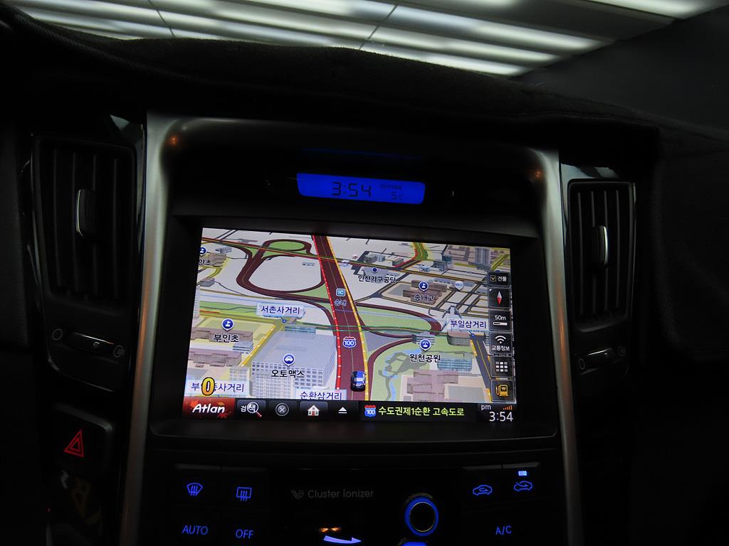 HYUNDAI Sonata 2011 Blanco - Importación desde Corea - HF Imports Iquique - Foto 13